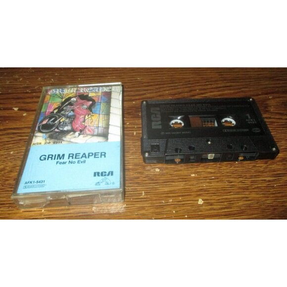 Grim Reaper - Fear No Evil on cassette (RCA Records Canada, 1985) - Picture 1 of 2